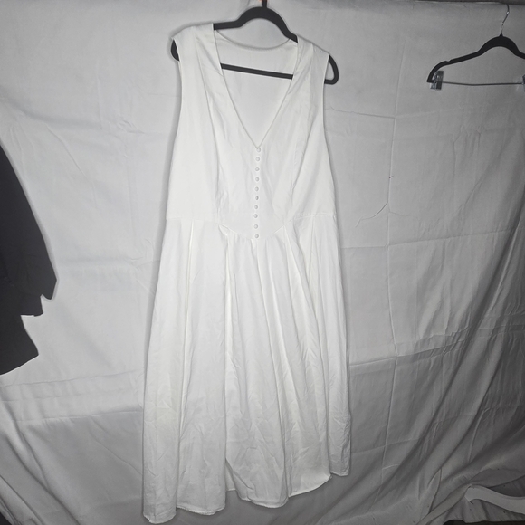 Floreya White Sleeveless Midi Dress Button Detail 2X Beach Bachelorette Wedding - Picture 2 of 6